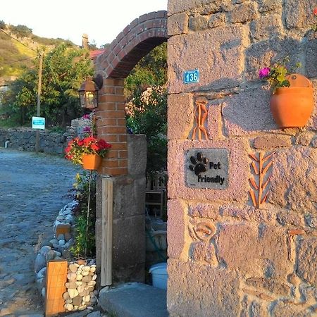 Assos Bohemian Hotel エクステリア 写真